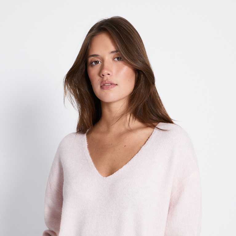 V-neck knit sweater "Keira"